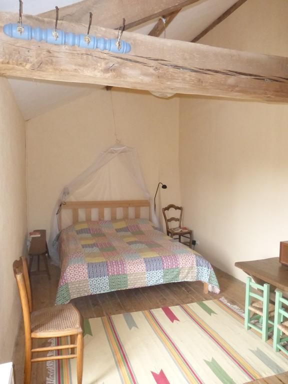 La Brionniere Villa Aizenay Room photo