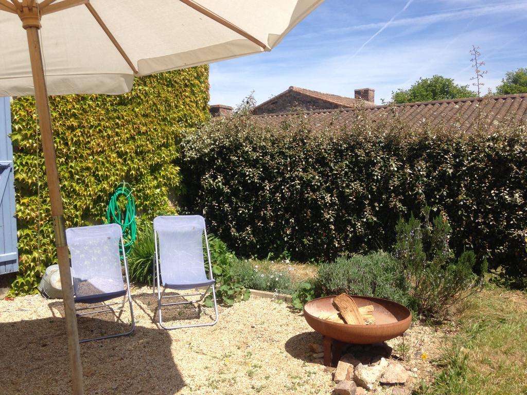 La Brionniere Villa Aizenay Exterior photo